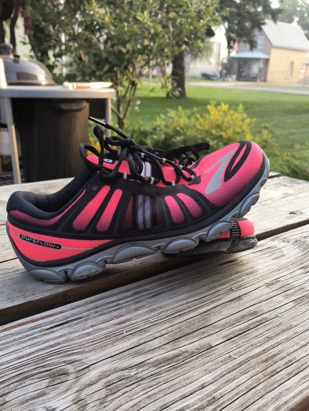 Brooks Pure Flow Women's Running Shoes